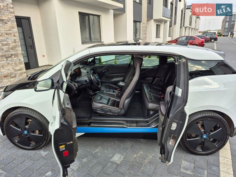 Хэтчбек BMW I3 2016 в Ужгороде