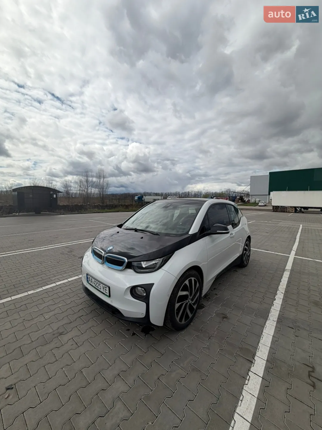 2015 BMW i3 - мініатюра 2