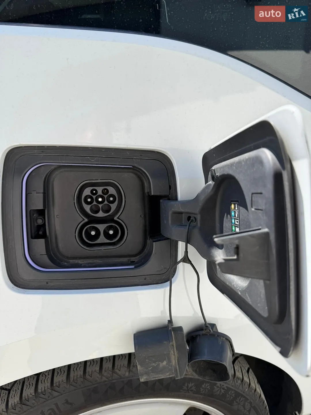 2016 BMW i3 - мініатюра 8