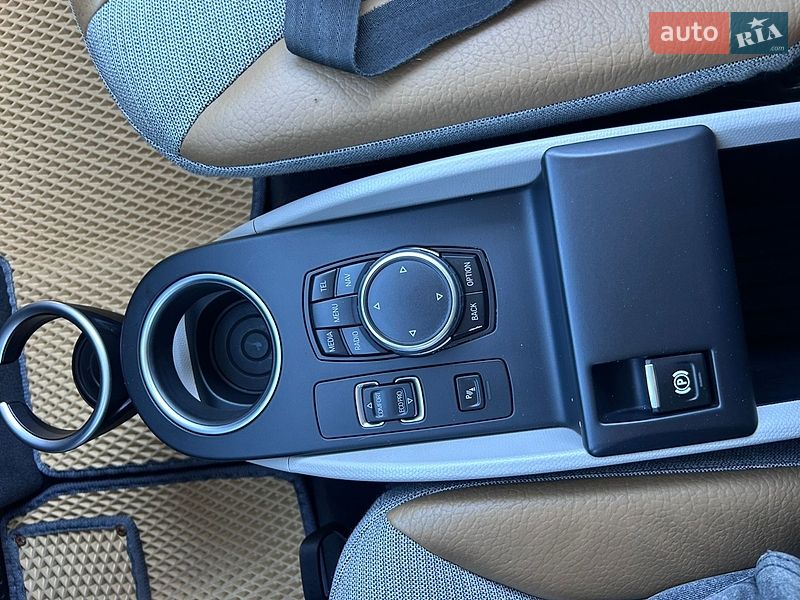 Хетчбек BMW I3 2016 в Києві