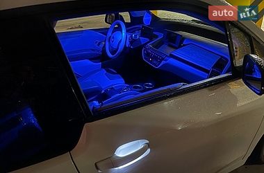 Хэтчбек BMW I3 2016 в Киеве