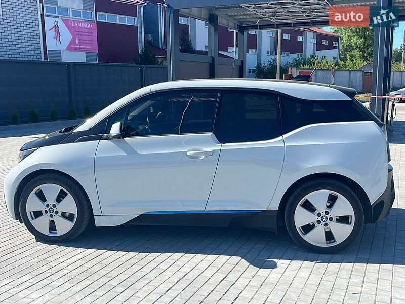 Хетчбек BMW I3 2014 в Горішніх Плавнях