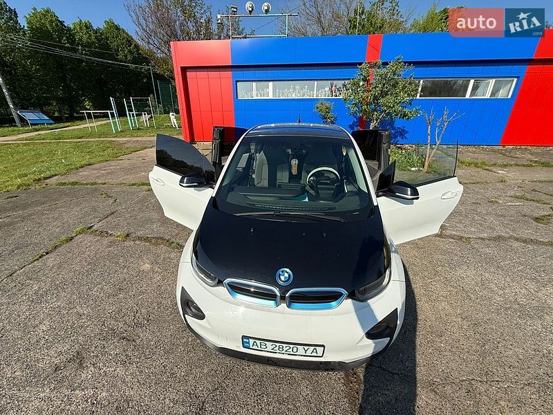 Хэтчбек BMW I3 2015 в Ладыжине