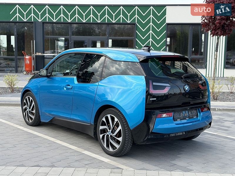 Хэтчбек BMW I3 2017 в Городке