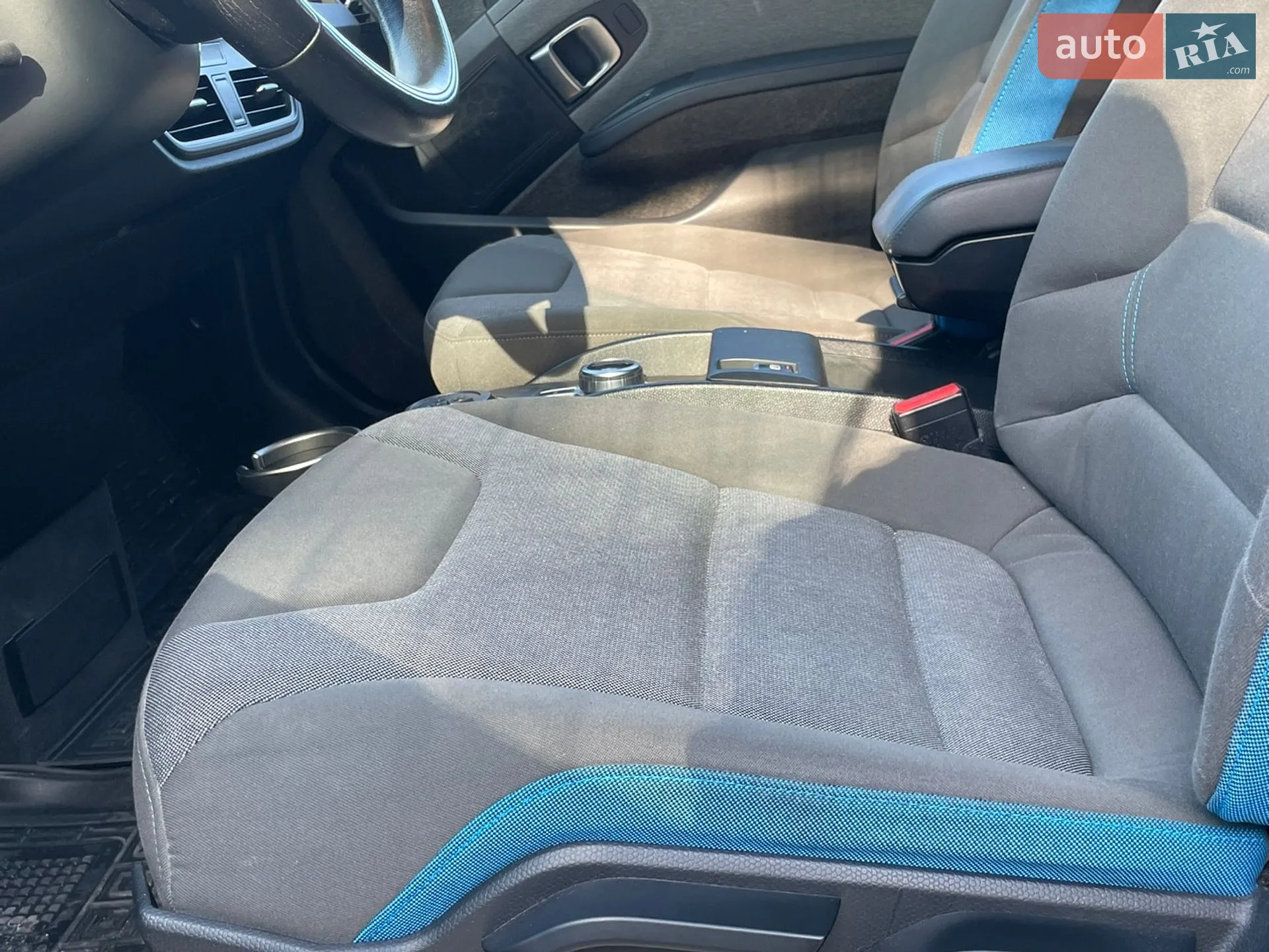 2017 BMW i3 - мініатюра 23