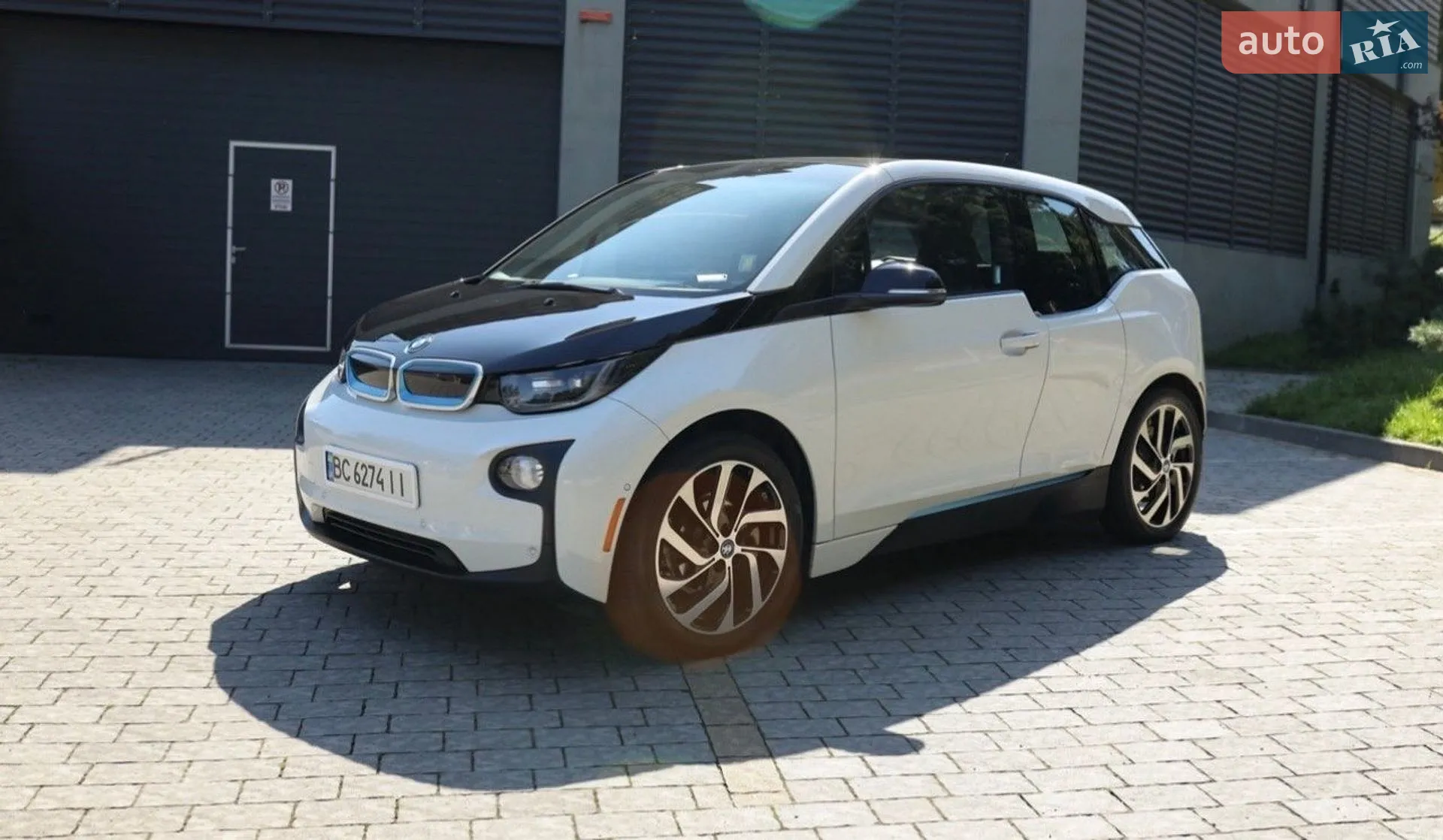 2015 BMW i3 - мініатюра 2