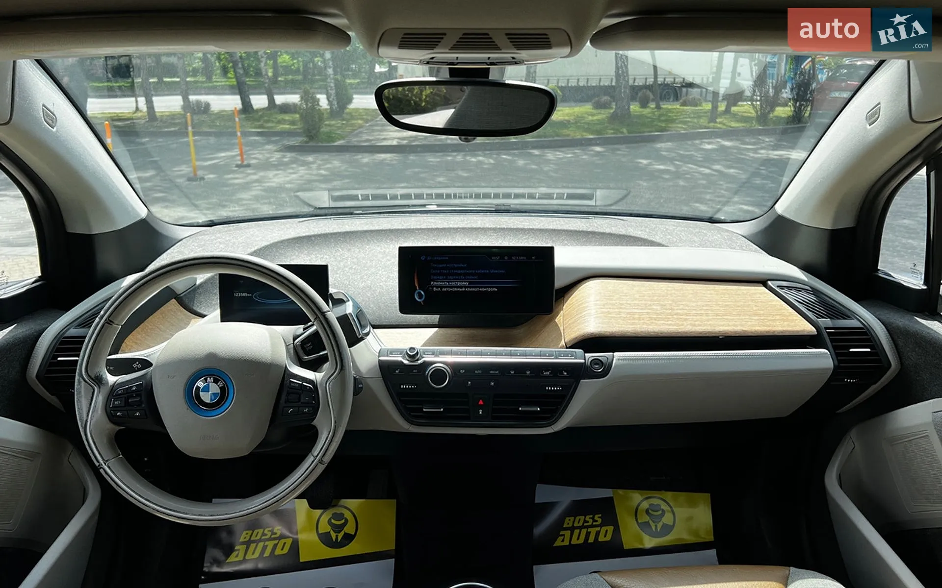 2015 BMW i3 - мініатюра 11