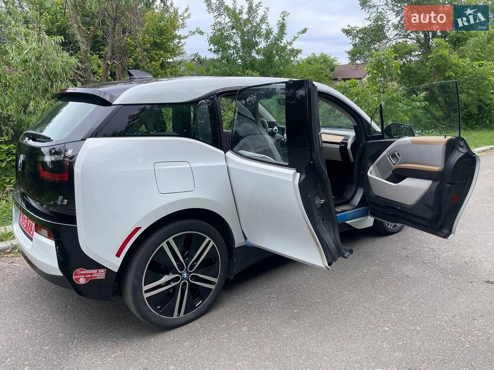 2017 BMW i3 - мініатюра 8