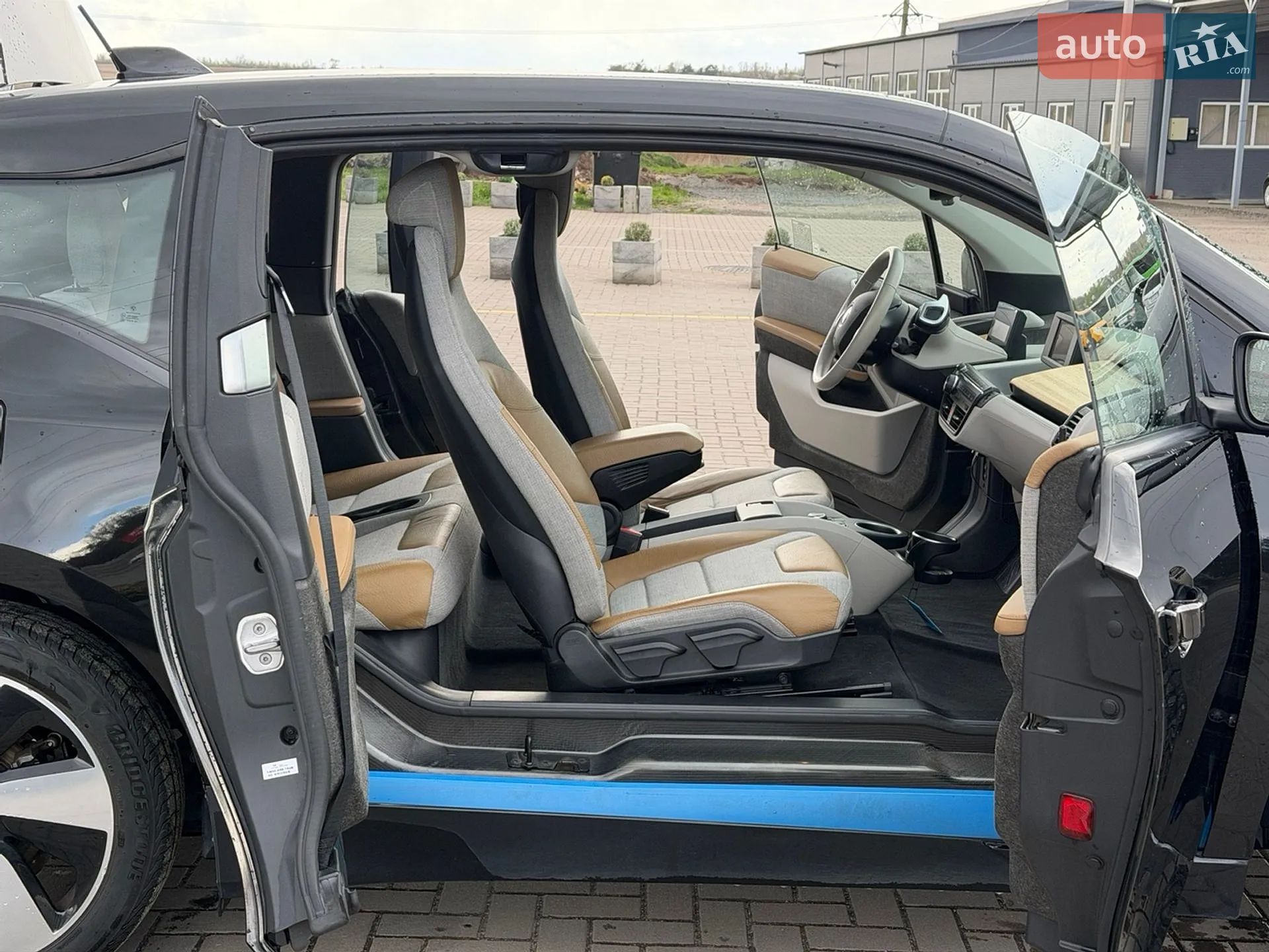 2016 BMW i3 - мініатюра 4