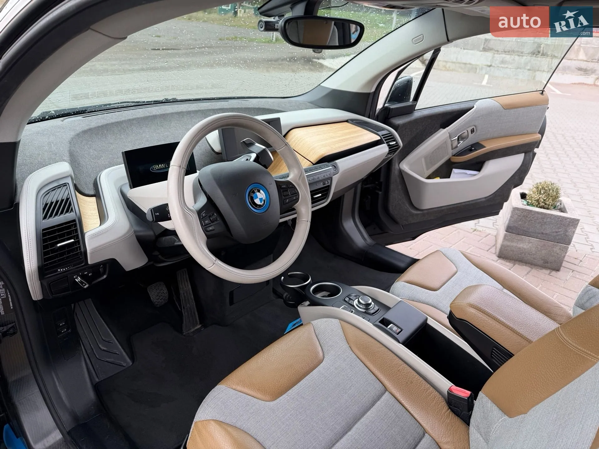 2016 BMW i3 - мініатюра 13