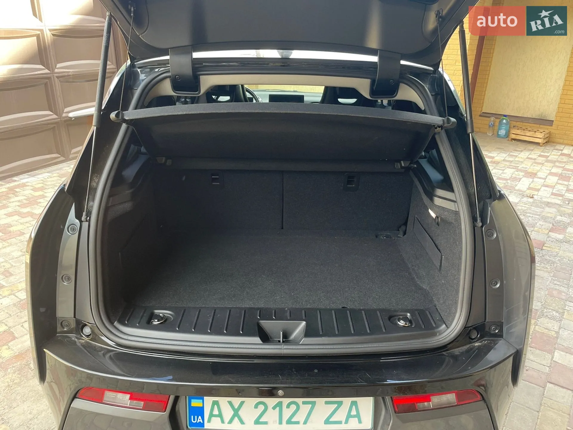 2016 BMW i3 - мініатюра 9