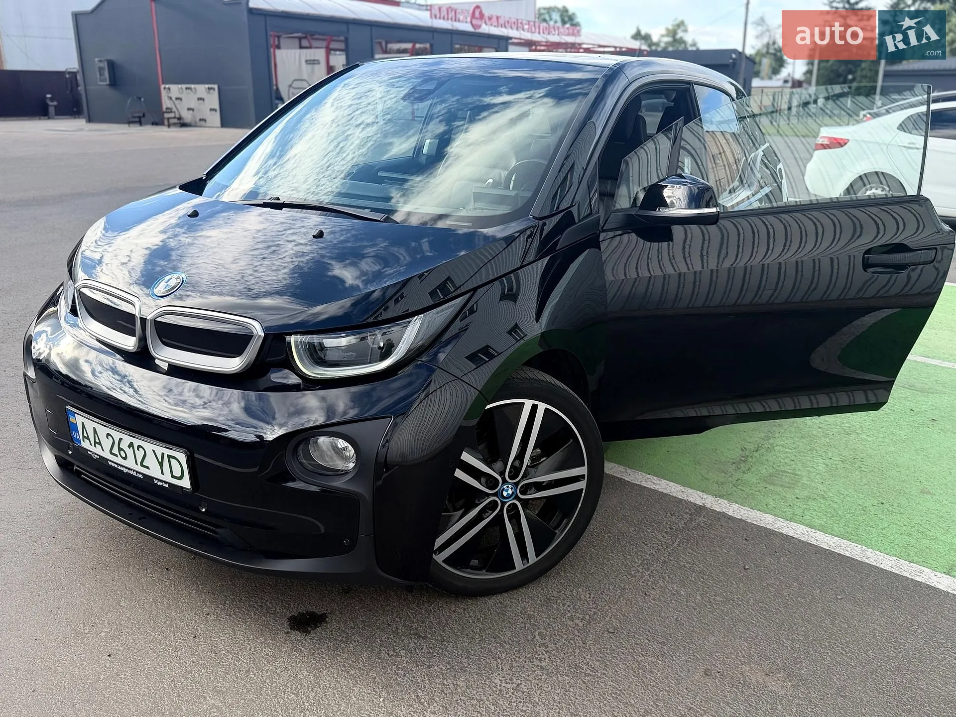 2017 BMW i3 - мініатюра 14