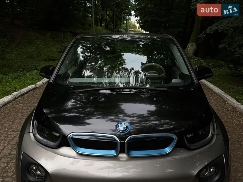 BMW I3