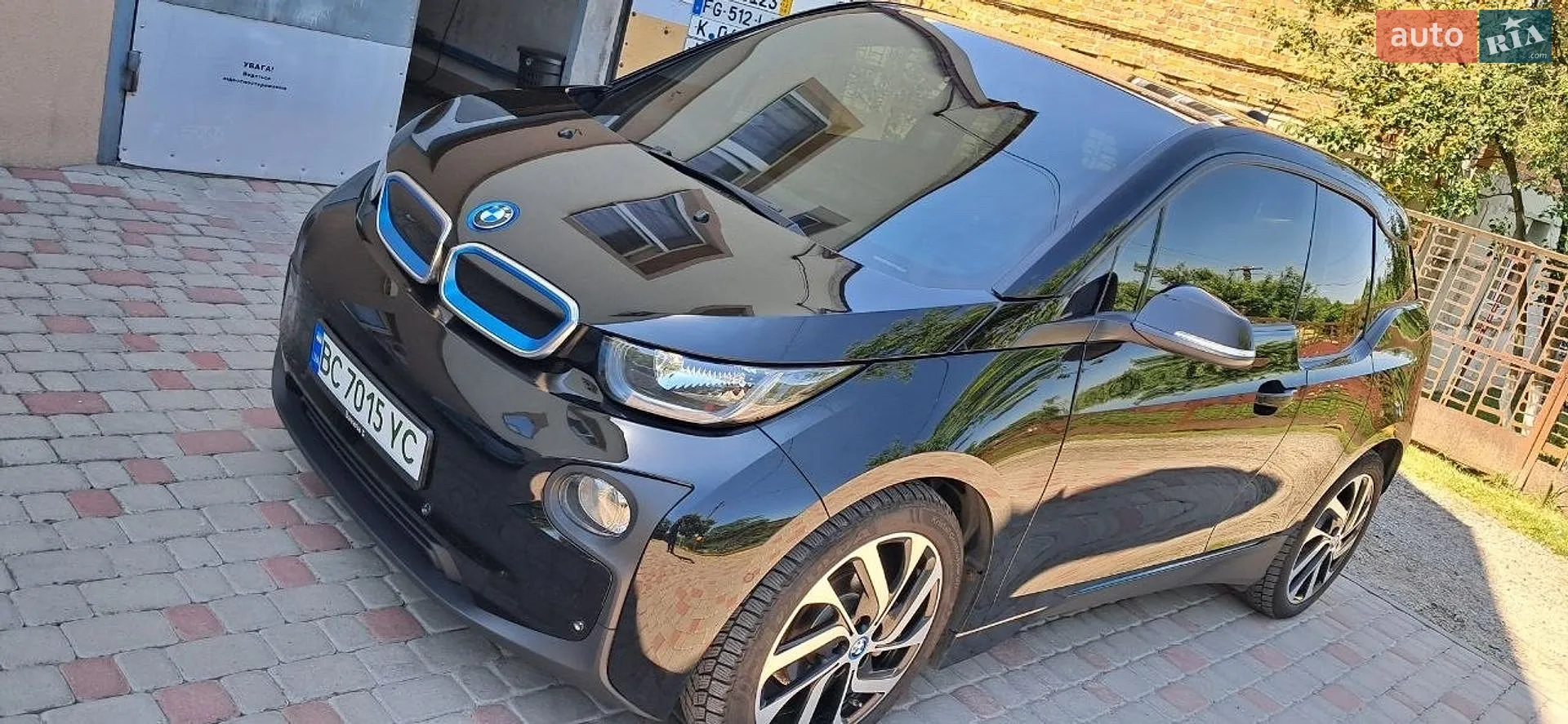 2017 BMW i3 - мініатюра 2