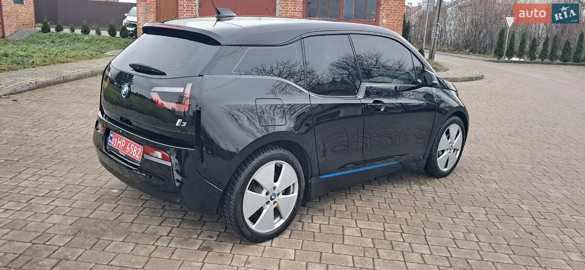 2017 BMW i3 - мініатюра 8