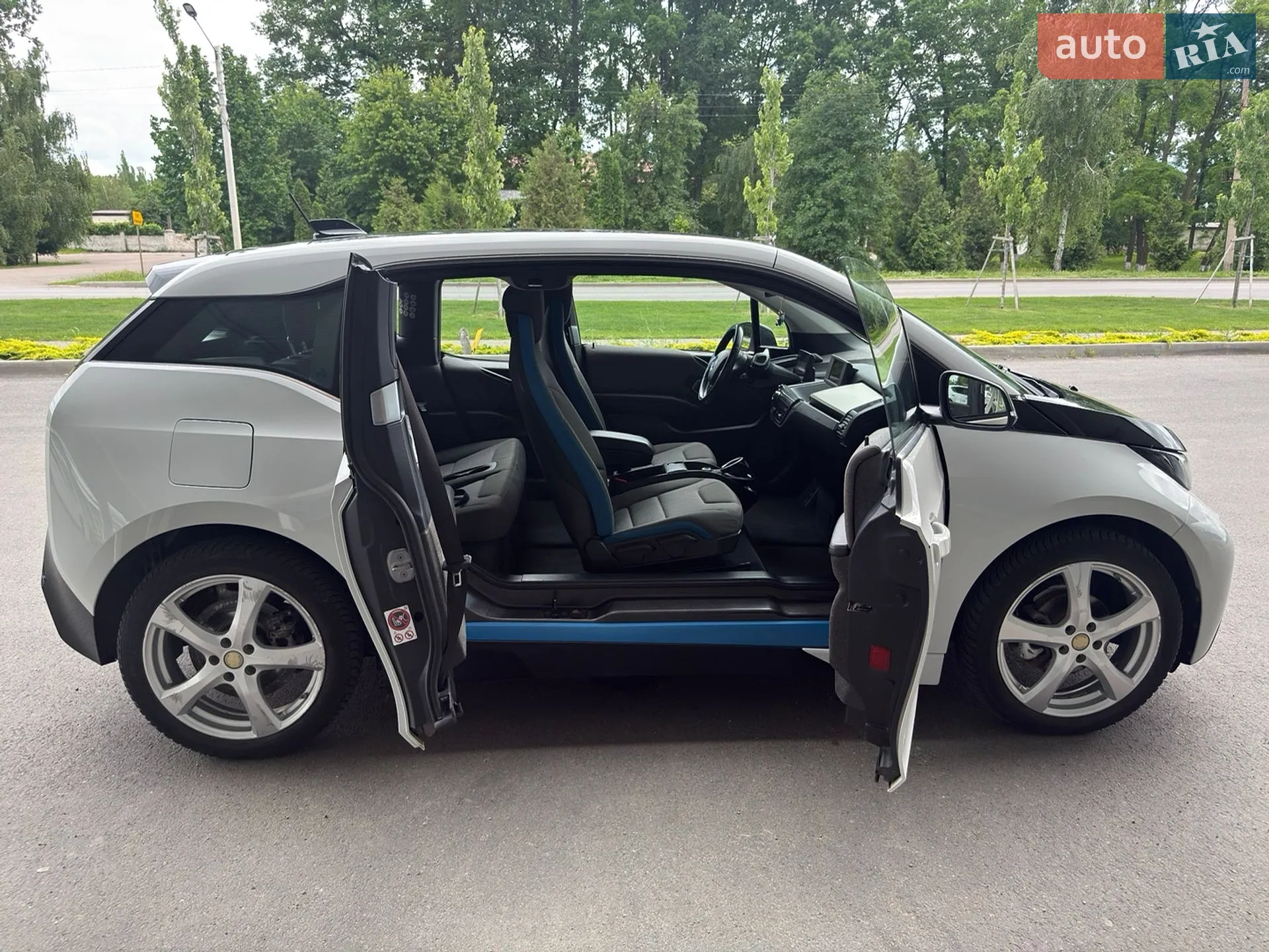 2016 BMW i3 - мініатюра 13