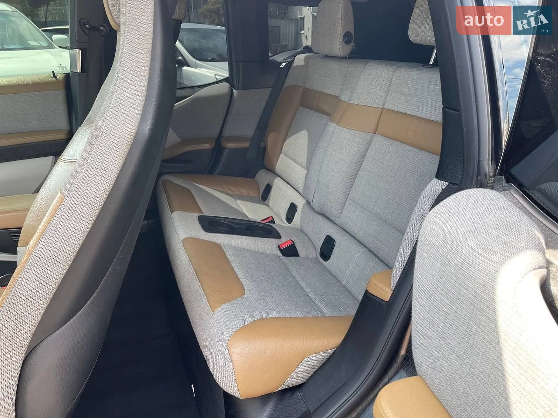 2017 BMW i3 - мініатюра 10