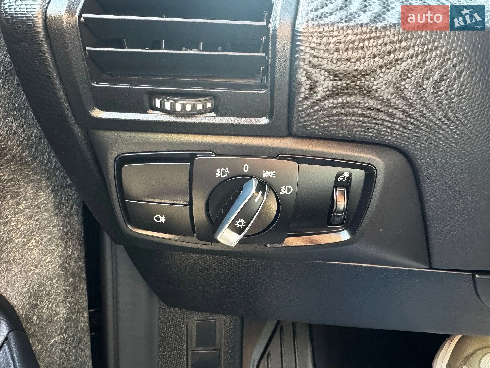 2016 BMW i3 - мініатюра 23