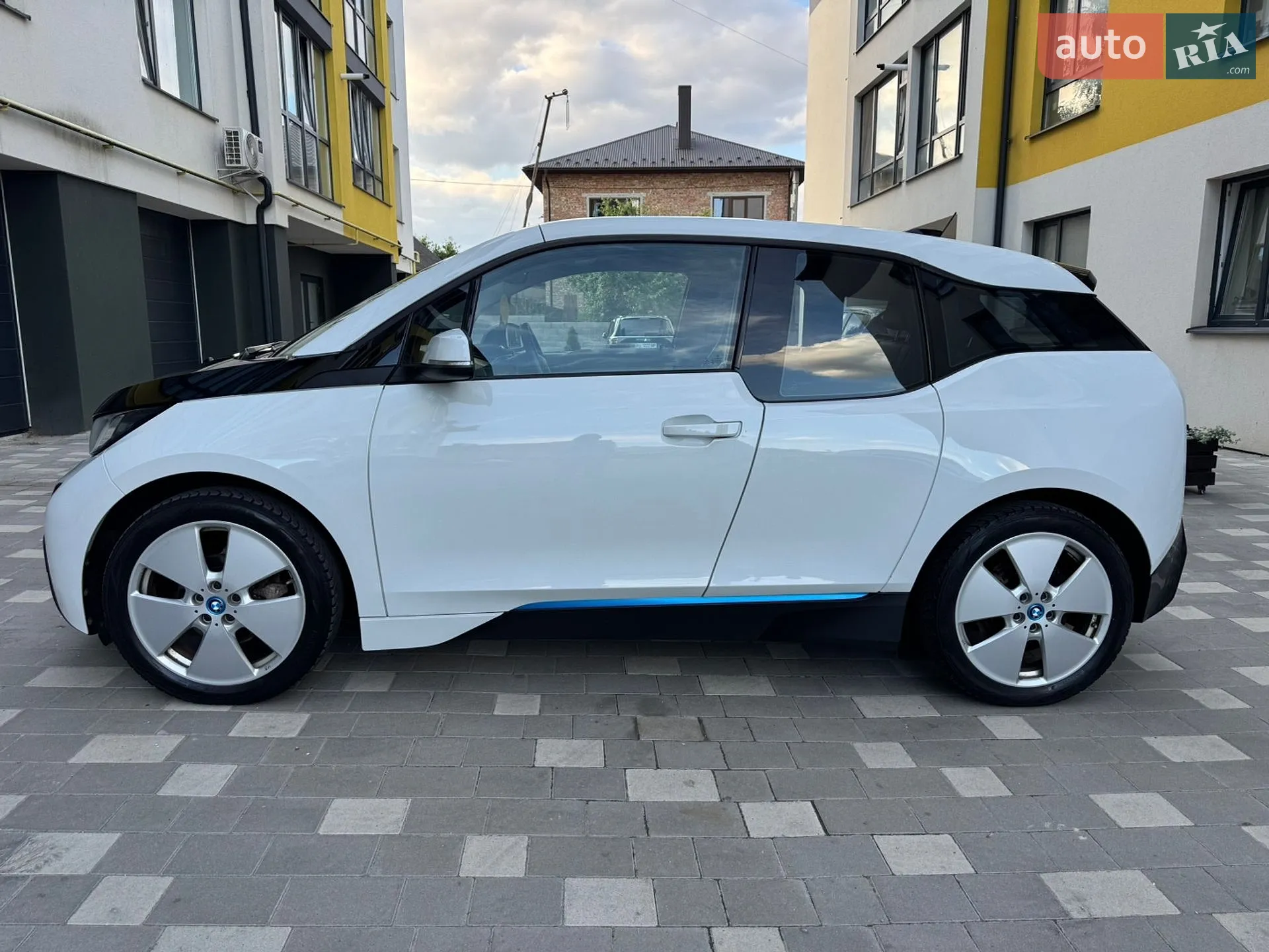 2013 BMW i3 - мініатюра 10