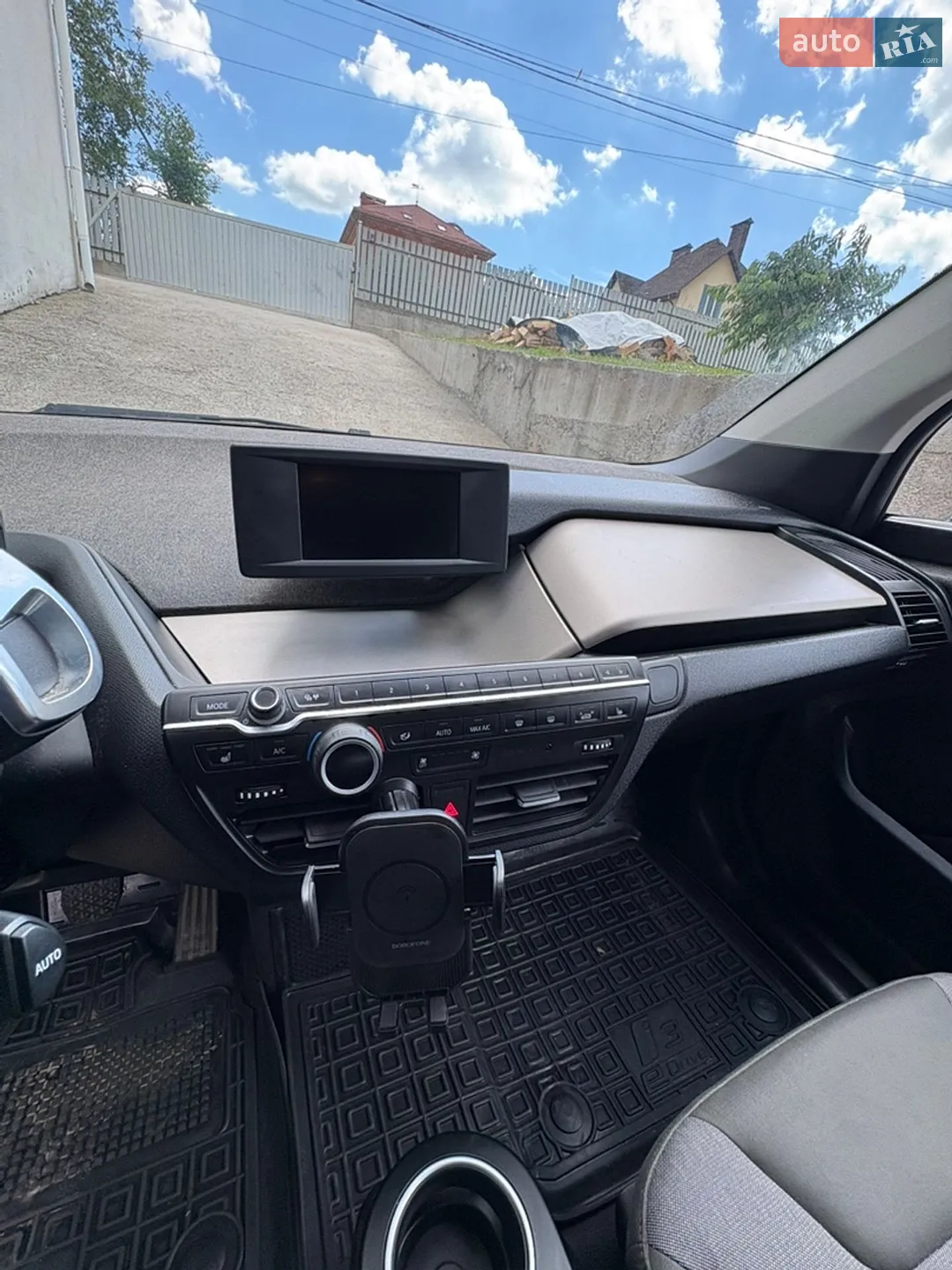 2015 BMW i3 - мініатюра 8