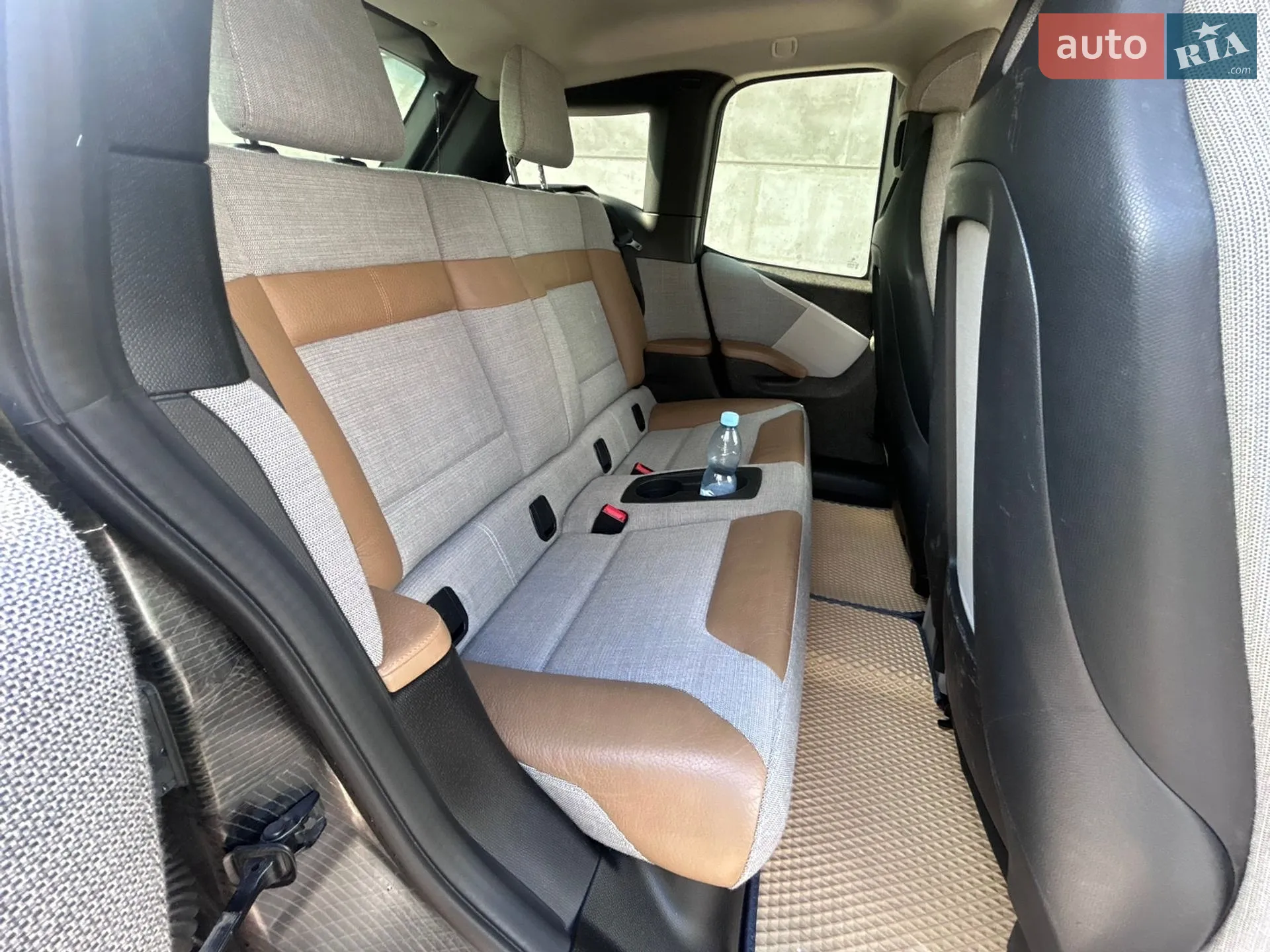 2016 BMW i3 - мініатюра 10
