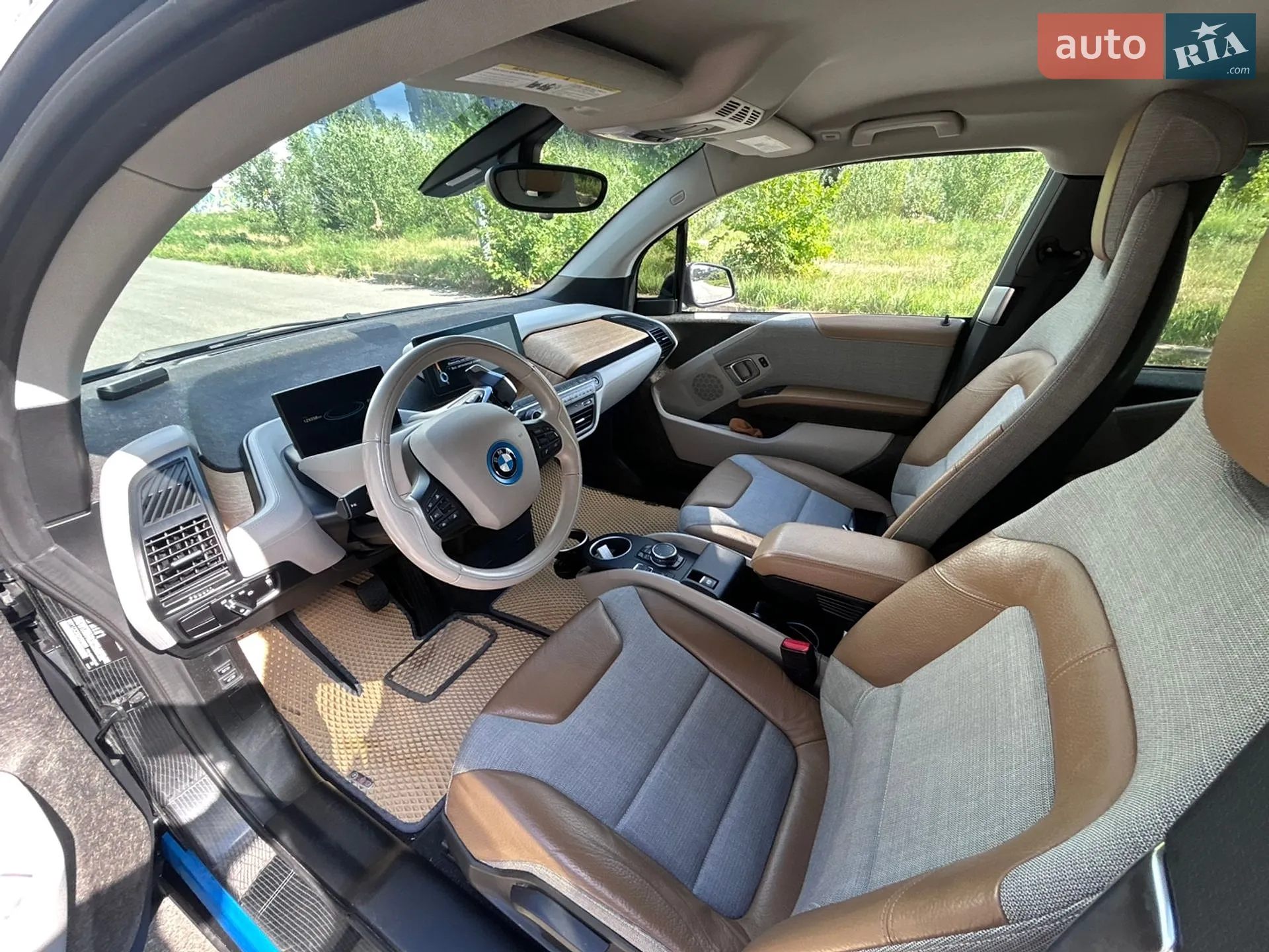 2016 BMW i3 - мініатюра 14