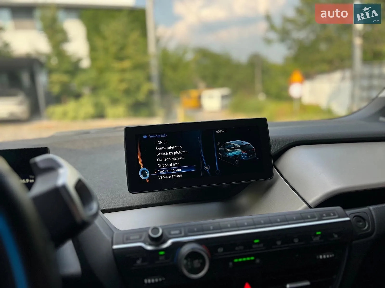 2017 BMW i3 - мініатюра 16