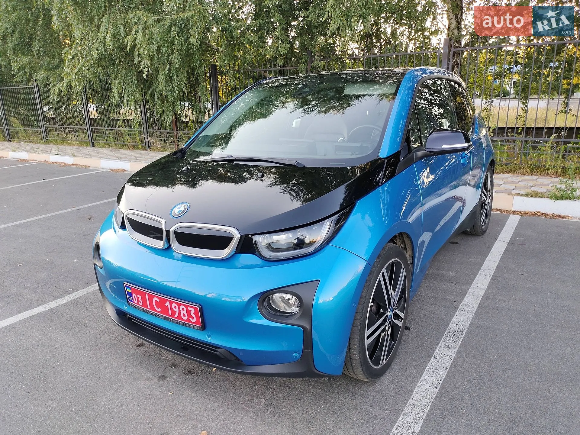 2017 BMW i3 - фото 1