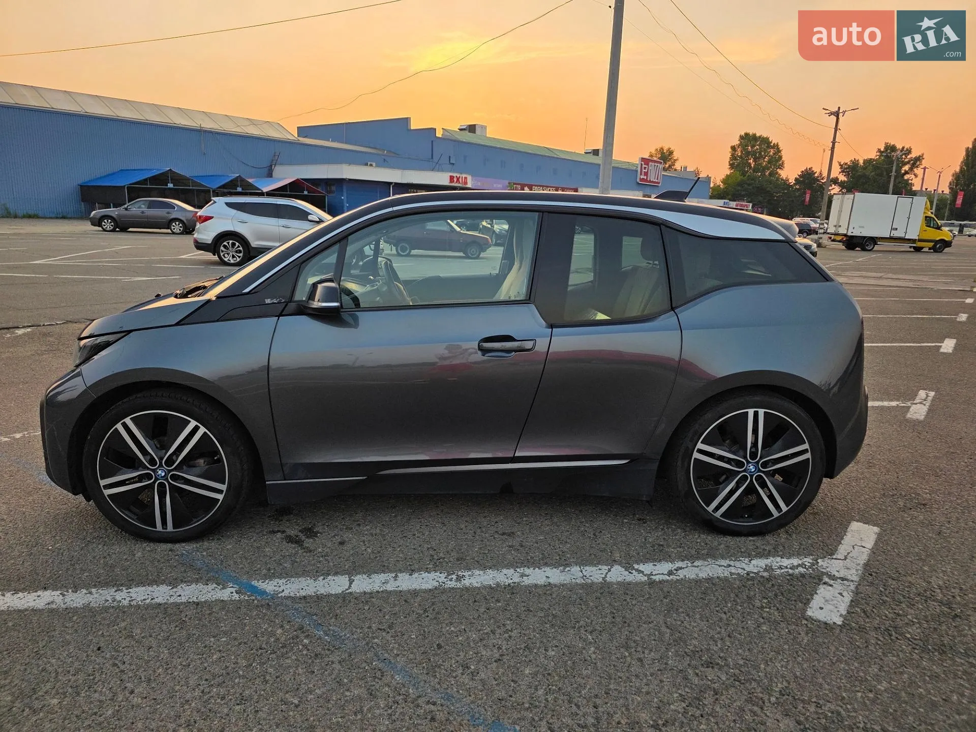 2018 BMW i3 - мініатюра 3