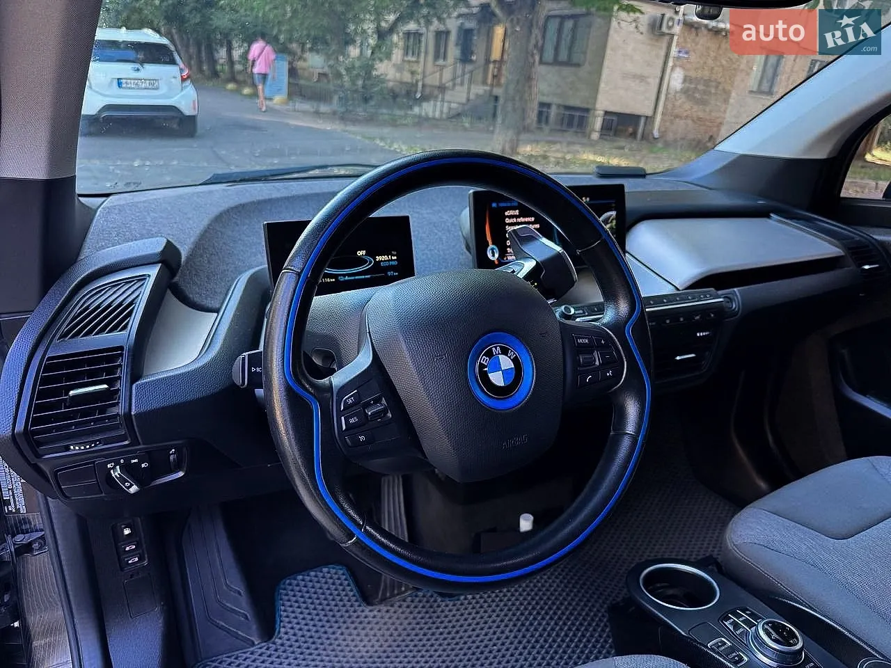 2016 BMW i3 - мініатюра 9