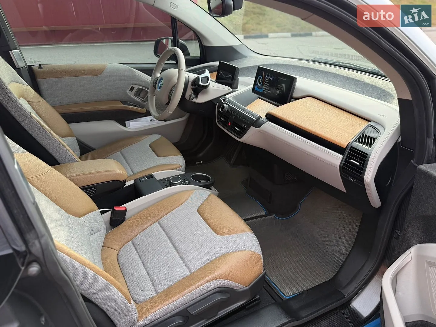 2017 BMW i3 - мініатюра 15