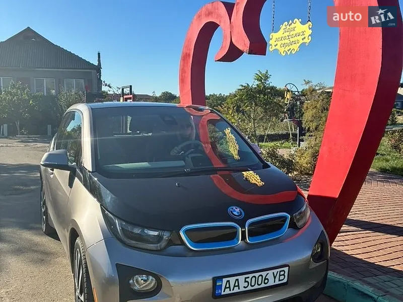 BMW I3