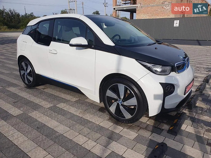 BMW I3