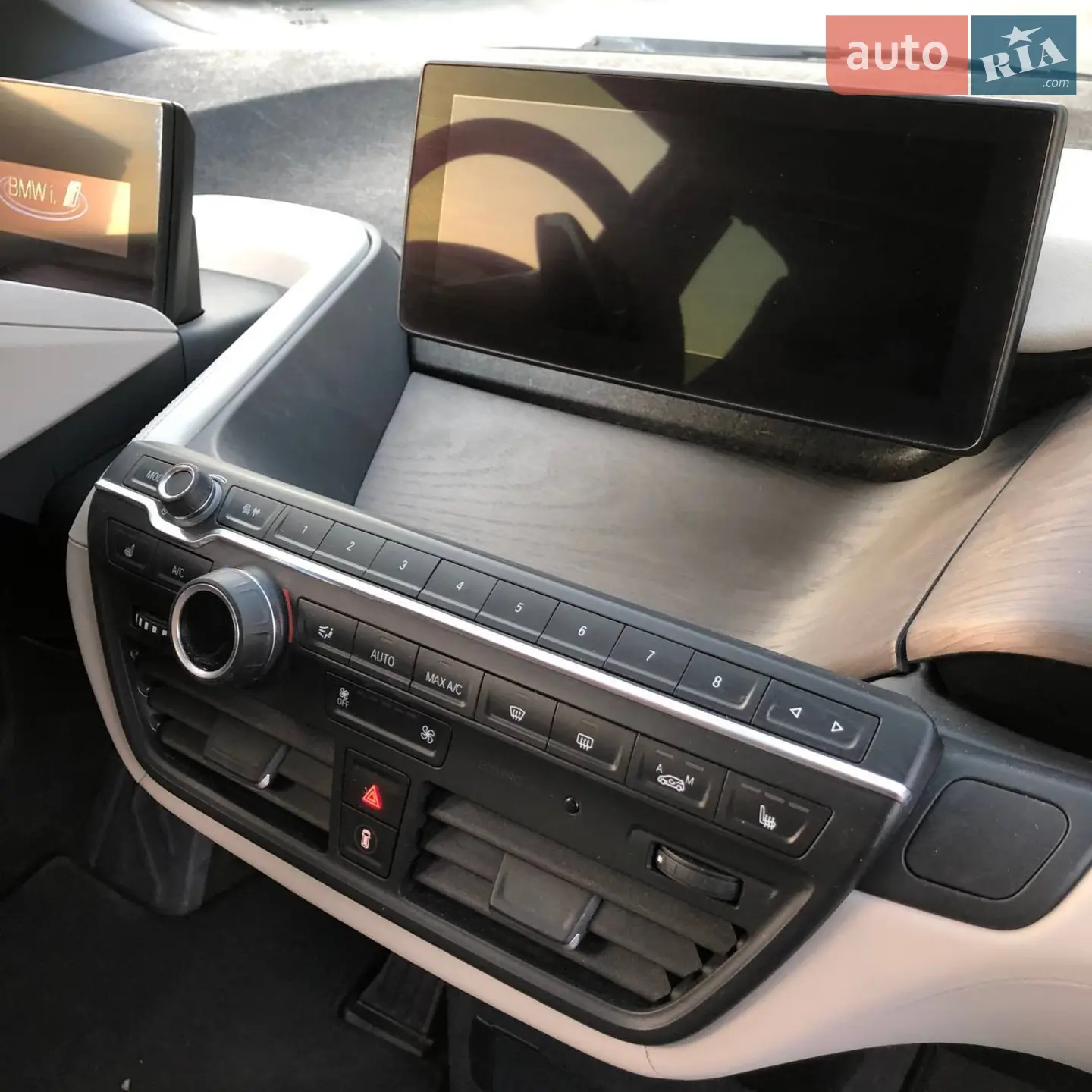 2021 BMW i3 - мініатюра 26