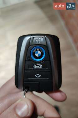 Хэтчбек BMW i3S 2019 в 
