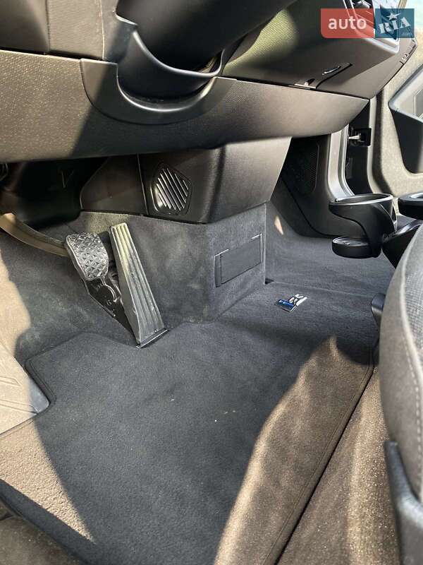 Хэтчбек BMW i3S 2021 в Львове фото 30 Хэтчбек BMW i3S 2021 в Львове