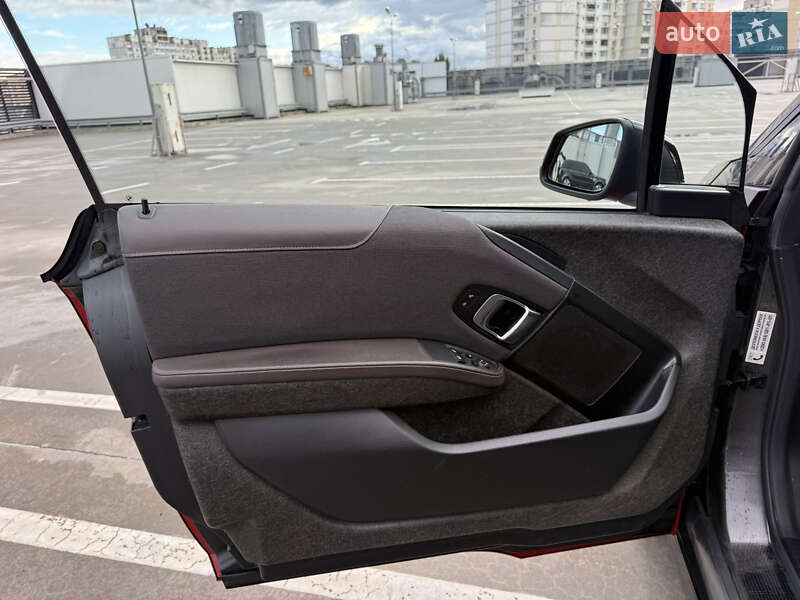 Хэтчбек BMW i3S 2019 в Киеве