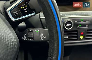 Хэтчбек BMW i3S 2020 в 