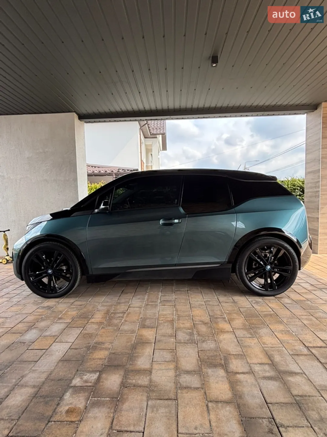 2022 BMW i3 - мініатюра 5