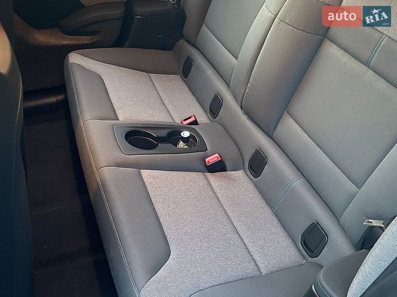 Хэтчбек BMW i3S 2022 в Киеве