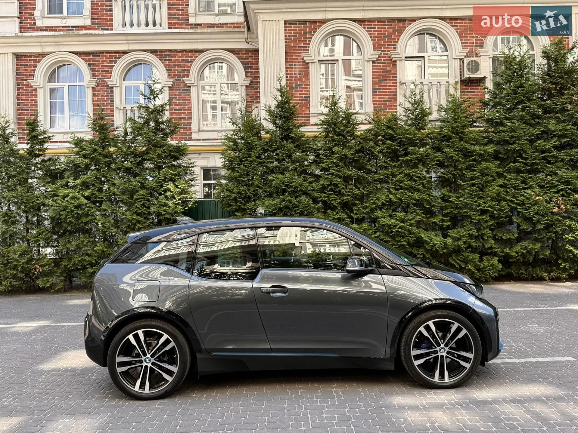 2022 BMW i3 - мініатюра 8