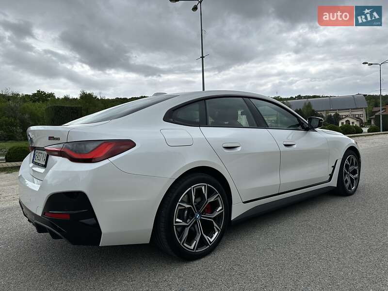 Купе BMW i4 2022 в Дніпрі