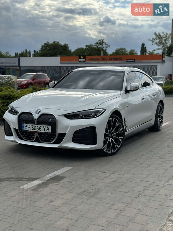 BMW i4 2022