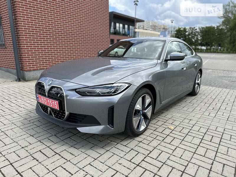 Купе BMW i4 2023 в Львове