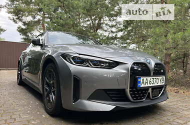 Купе BMW i4 2022 в Киеве