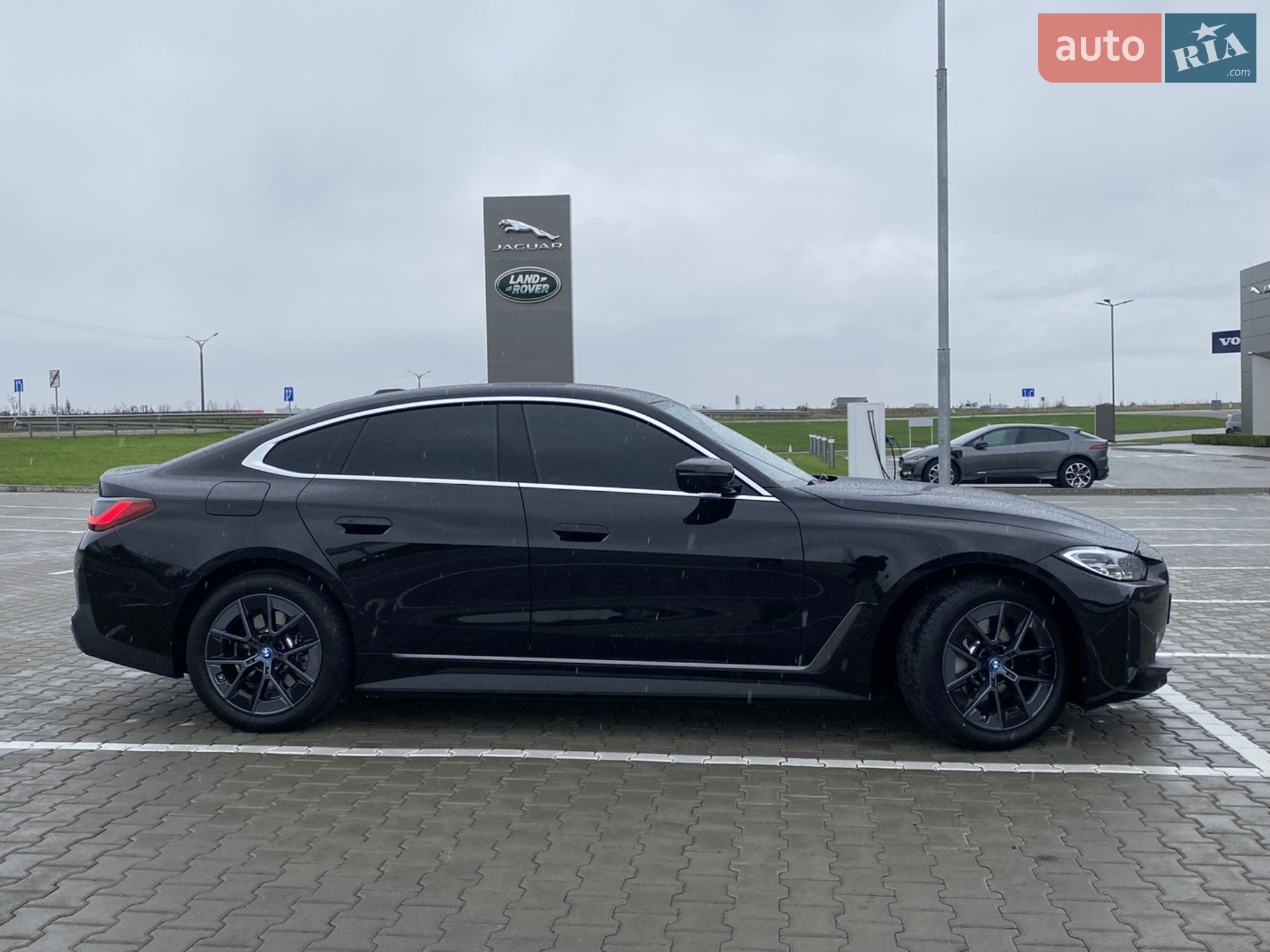 2023 BMW i4 - мініатюра 18