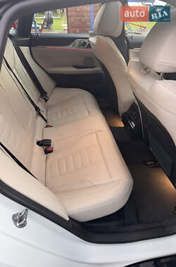 Купе BMW i4 2022 в 