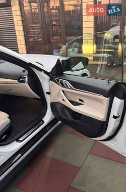Купе BMW i4 2022 в 