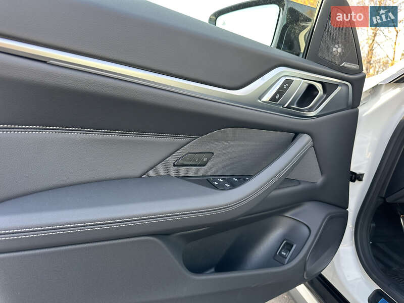 Купе BMW i4 2023 в Киеве