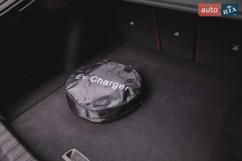 Купе BMW i4 2023 в Києві